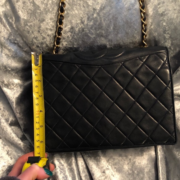 Chanel chain bag authentic extra photos - Picture 6 of 8